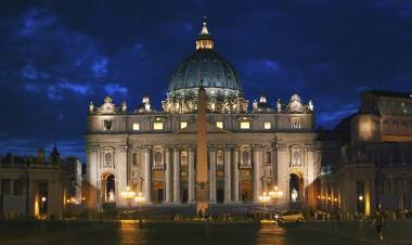 Vatikan akan menerbitkan dokumen baru tentang martabat manusia, ‘ideologi gender’ dan ibu pengganti